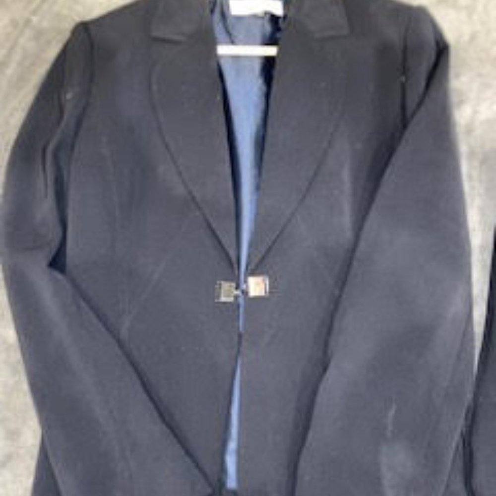 2 pcs Navy Tahari Suit